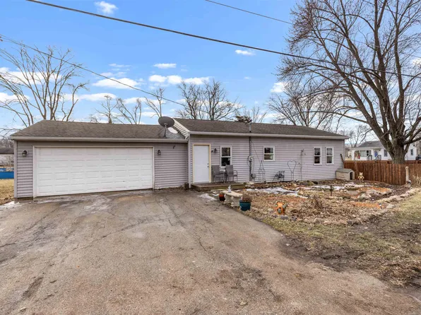 701 Salmon Ave, South Beloit, IL 61080