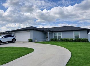 1119 Tropicana Pkwy W, Cape Coral, FL 33993