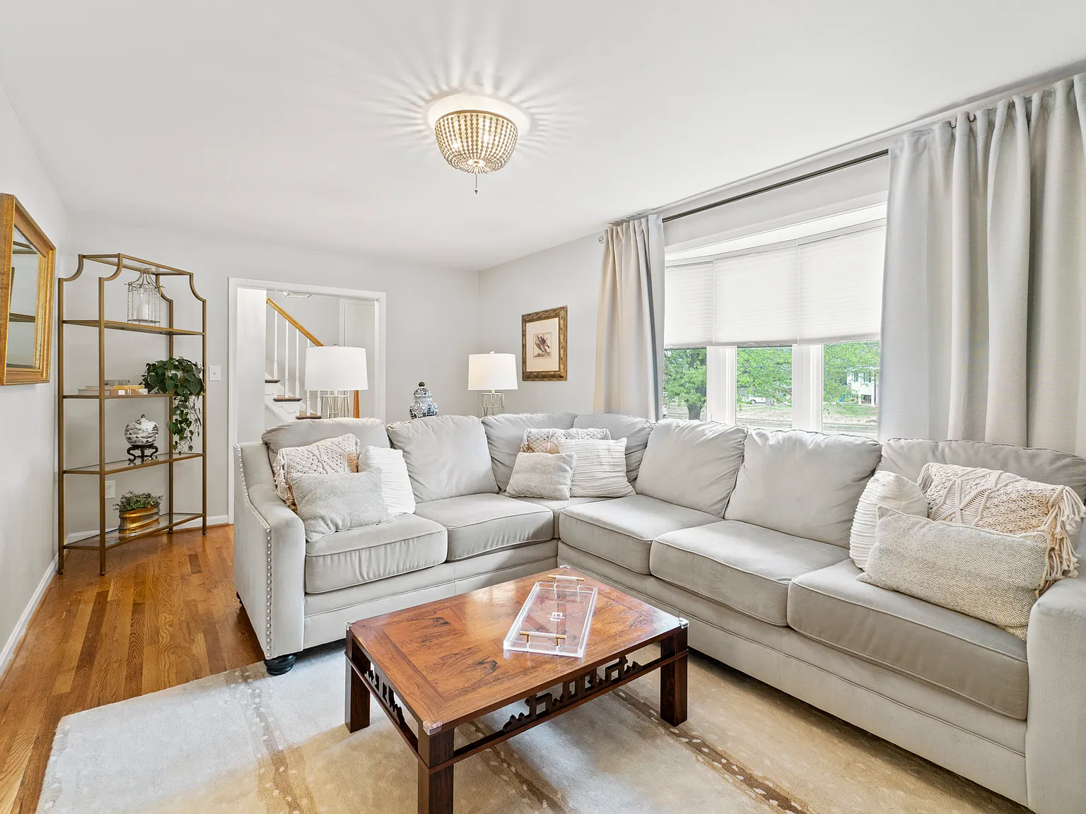 4 bed, 1802 sqft, $4,100 — Photo 4