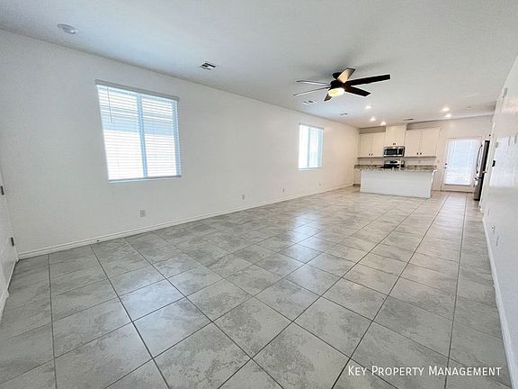 3rd image of 3762 Neblina Dr