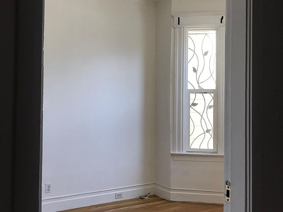 4th image of 1559 Shafter Ave