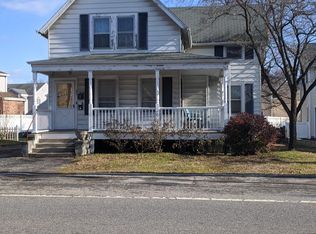 25 Orchard St, Cos Cob, CT 06807