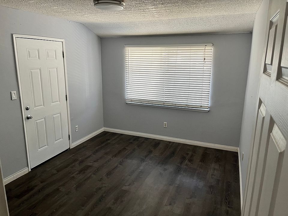 1st image of 6934 Ely Cir