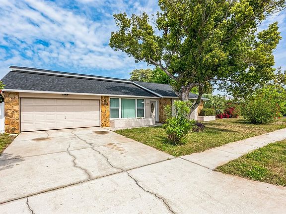 4th image of 7403 Foxbloom Dr