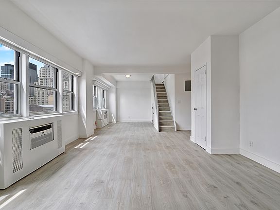 5th image of 145 E 27th St #Phh