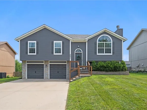 8631 NE 116th St, Kansas City, MO 64157