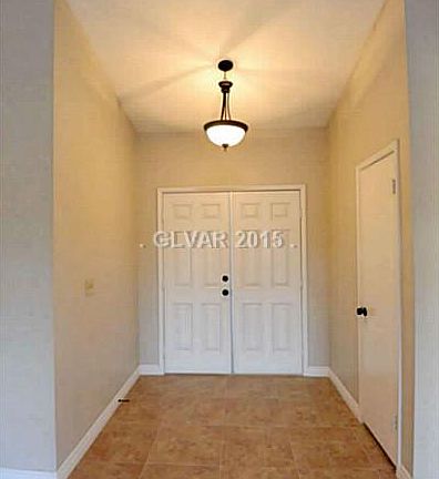 5th image of 1631 Leatherleaf Dr