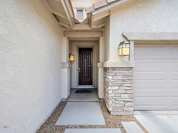 4th image of 3514 E SAN CARLOS Place