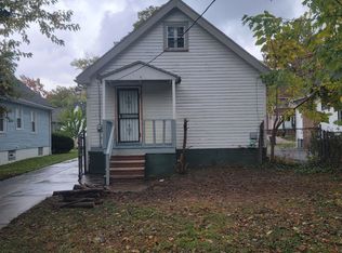 952 Whitby Rd, Cleveland Heights, OH 44112