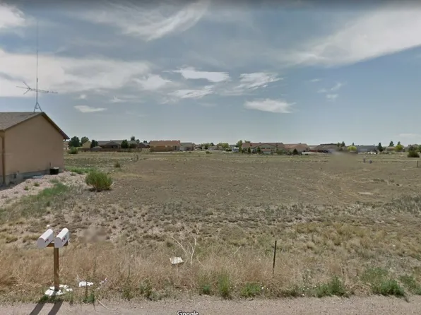 780 S Honeydew Dr, Pueblo West, CO 81007