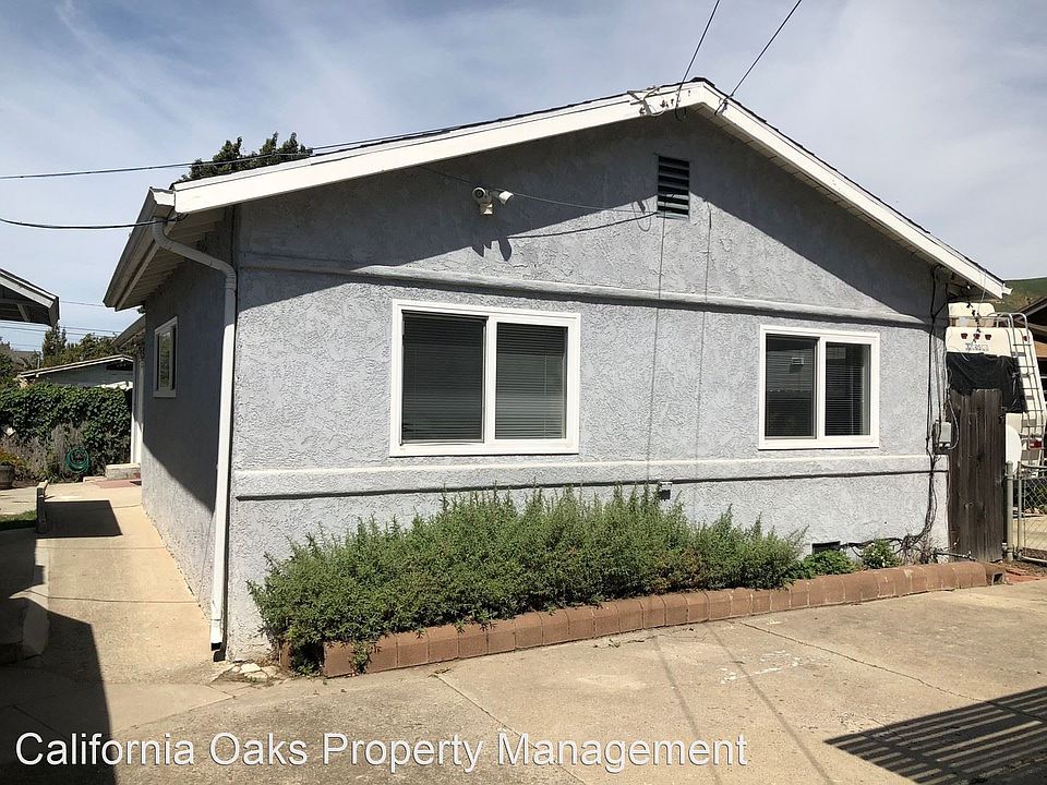 1st image of 119 S Santa Cruz St