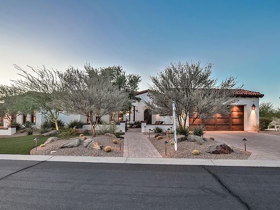 2nd image of 1793 E Tradition Ln