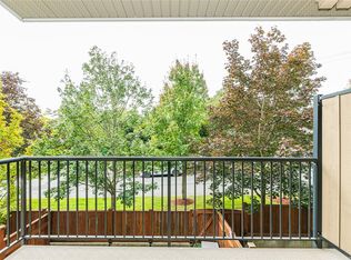 Camden Green, View Royal, BC V8Z 0C4