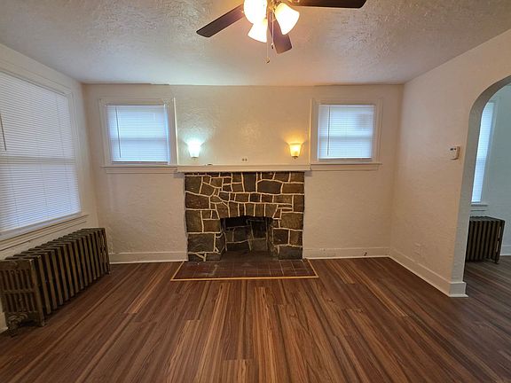 2nd image of 703 Waddell Ave