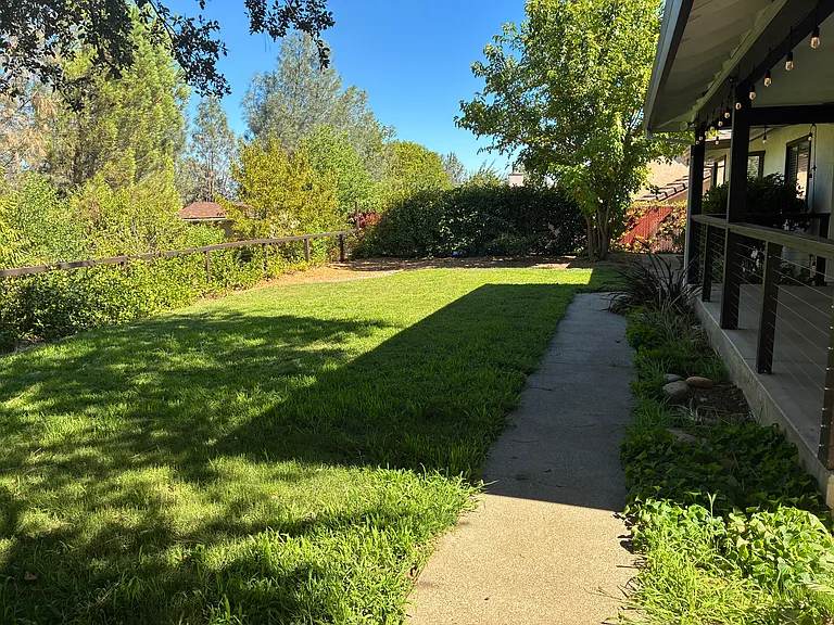 6665 Jonella Way — Photo 21