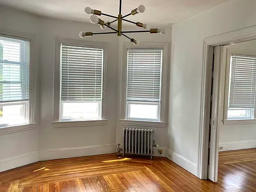 87 E Manning St #2 Photo 1