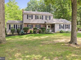 16 Raleigh Dr, Downingtown, PA 19335