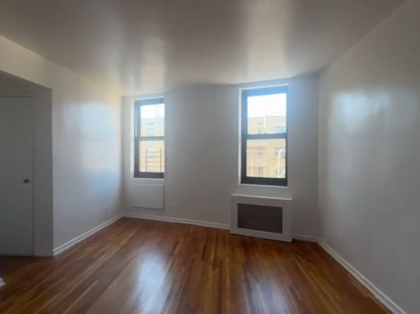 50 Shore Blvd APT 5A