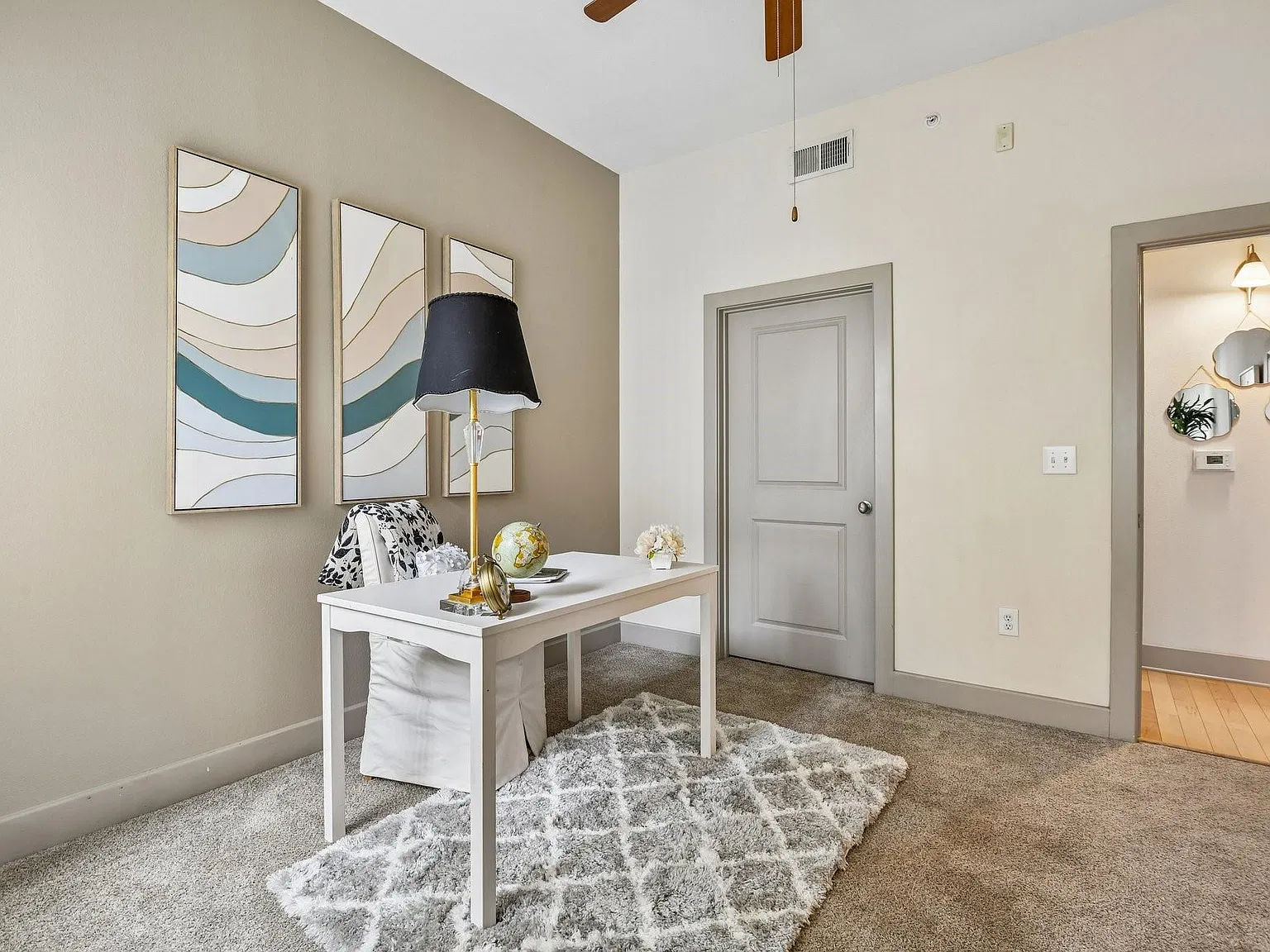 2 bed, 2.0 bath, 1231 sqft, $2,200 — Photo 4