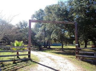 2623 Sandy Creek Rd, Garwood, TX 77442