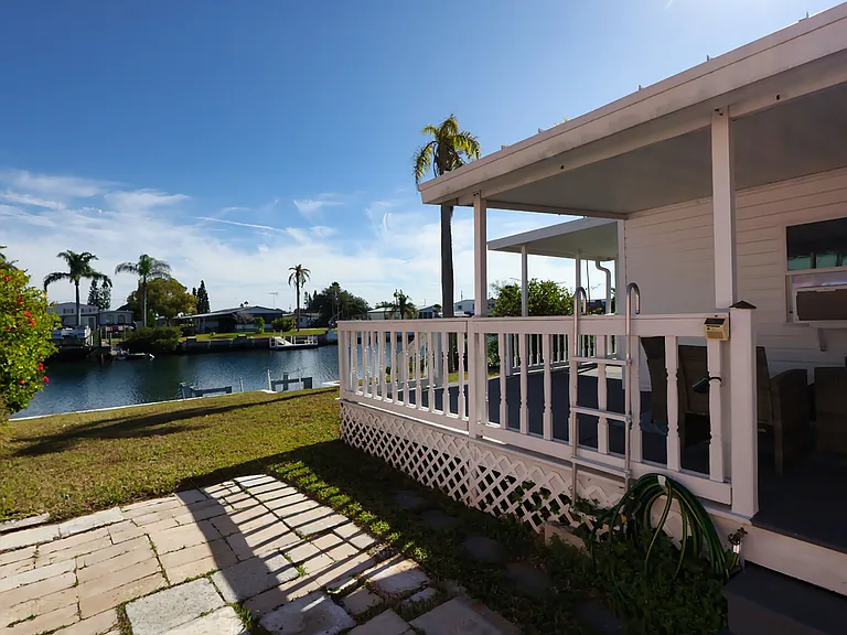 Left side yard