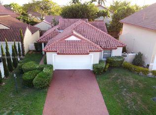 10380 NW 46th St, Doral, FL 33178