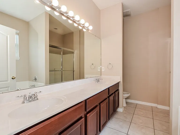 1814 Madison Ivy Cir — Photo 11