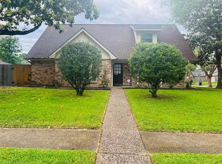 7002 Pyron Way, Houston, TX 77036