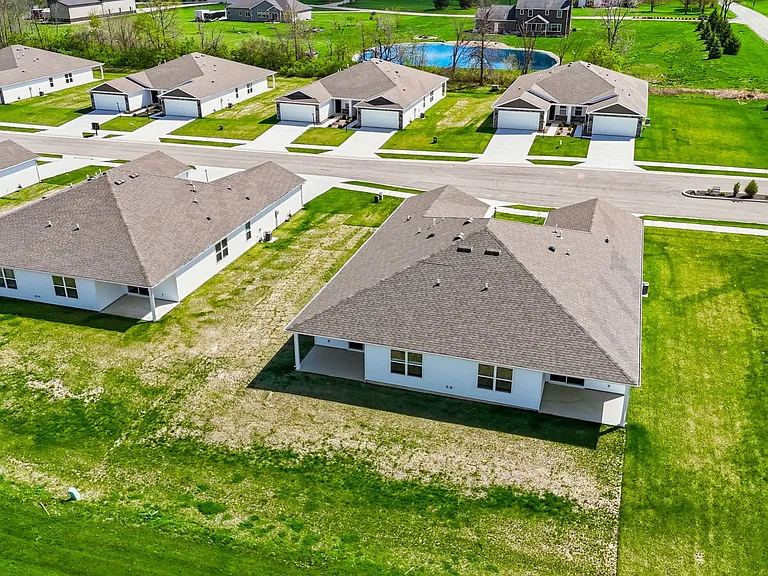 Thunderhawk Villas — Photo 150