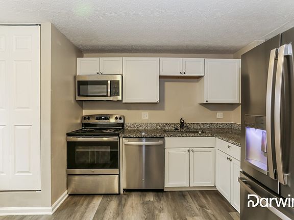 5th image of 6810 Alexdon Ct