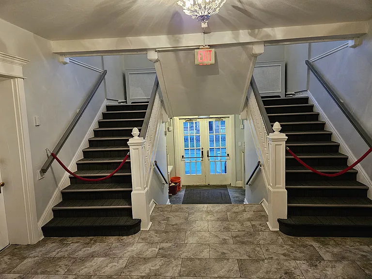 615 Penn Ave #203 — Photo 3