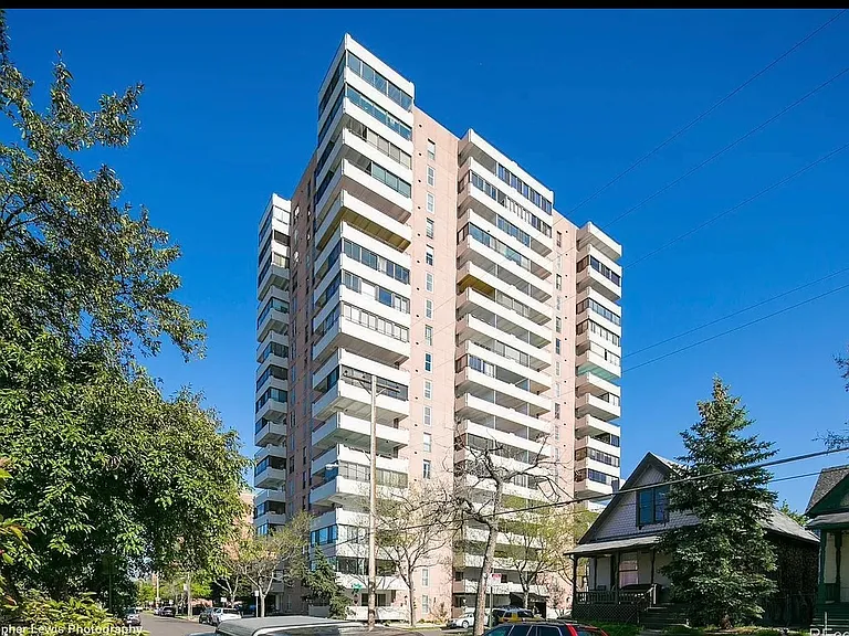 130 N Pearl St #703 — Photo 38