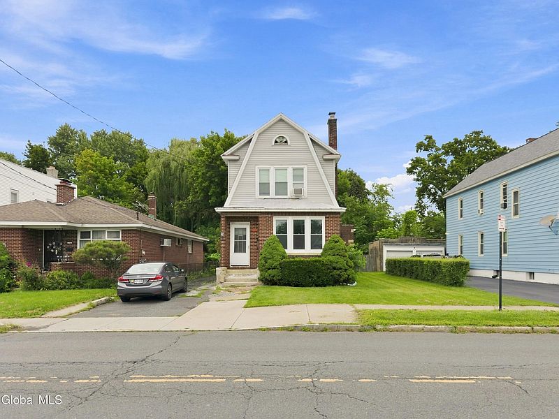 2nd image of 75 McAlpin Street