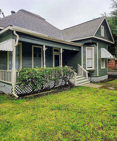Building Photo - 3104 Stonewall St