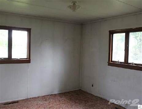 5th image of 29 Edwards Dr