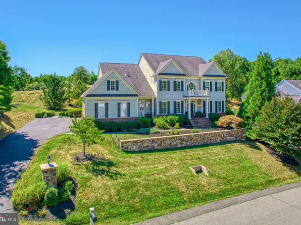 40657 Black Gold Pl, Leesburg, VA 20176