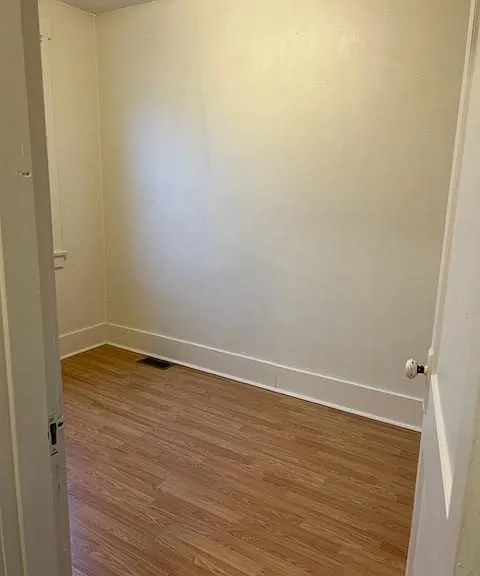 116 Jane St — Photo 8