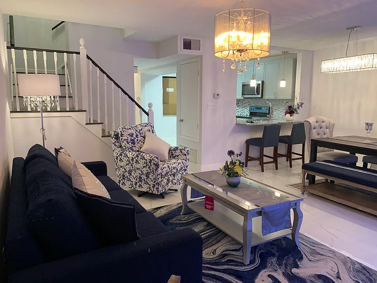 6246 Peregrine Ct — Photo 37