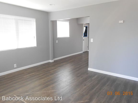 3rd image of 11977 Grevillea Ave