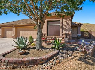 1082 W Placita Vargas, Green Valley, AZ 85614