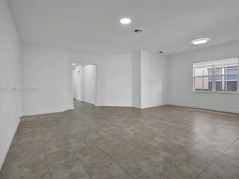 10340 Lake Vista Ct — Photo 97