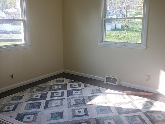 4th image of 101 Shepherd Terrace Ave