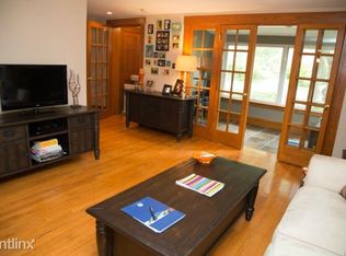 2430 Ardmore Ave, Royal Oak, MI