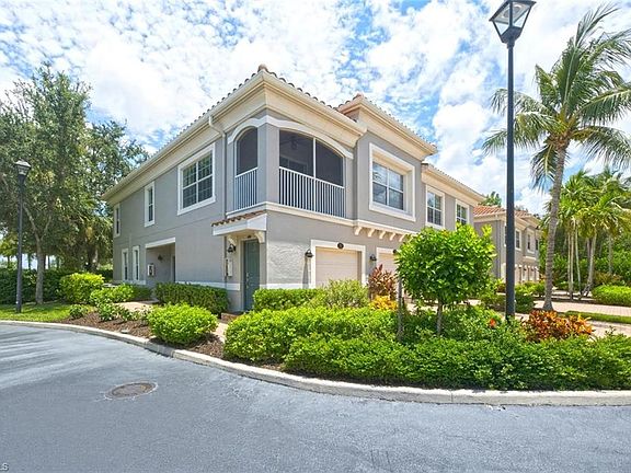 3rd image of 23421 Alamanda DR #201