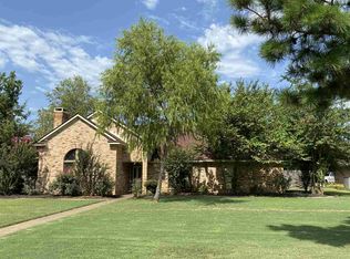 1303 Spring Tree Ln, Kilgore, TX 75662