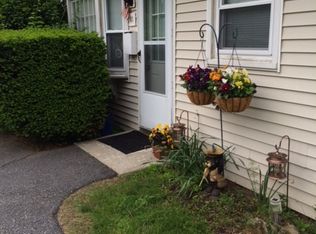 95 Hurlbut St APT J, Winsted, CT 06098