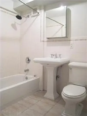 Rented by Cooper & Cooper Real Estate | media 14