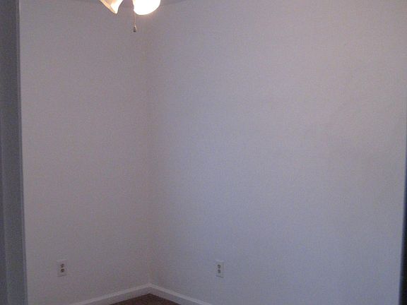 5th image of 1822 Bennington St SE