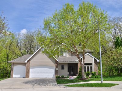 211 Delmar Cir, Council Bluffs, IA, 51503
