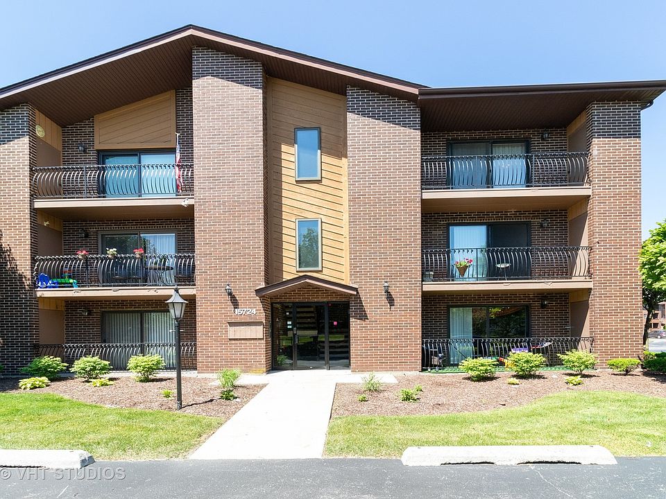 1st image of 15724 Revere Ct